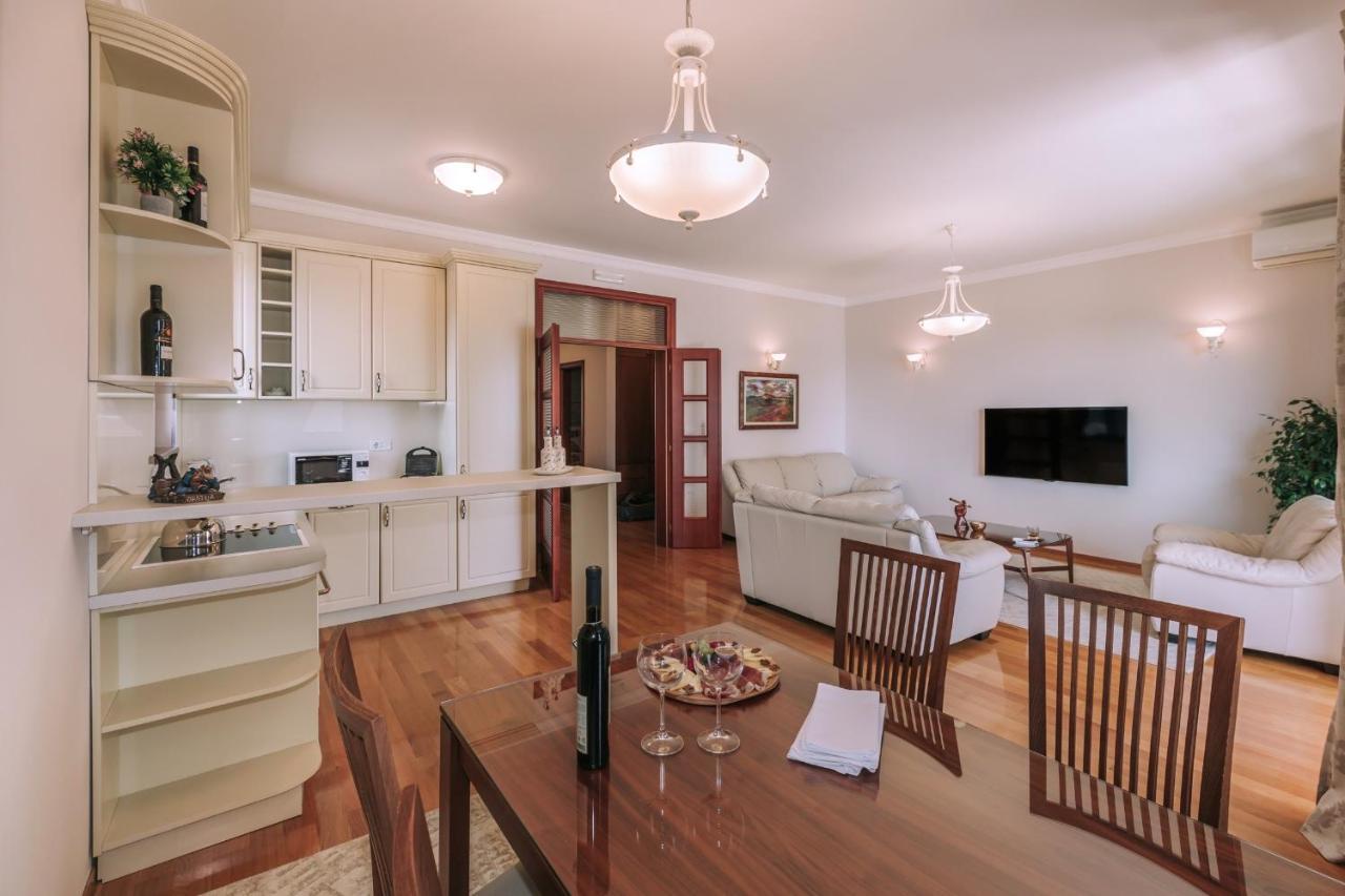 City Apartments Будва Екстериор снимка