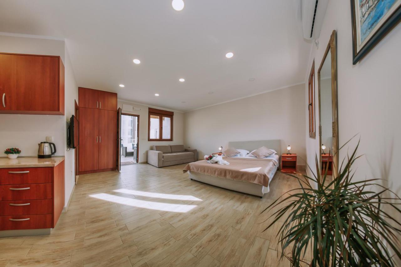 City Apartments Будва Екстериор снимка