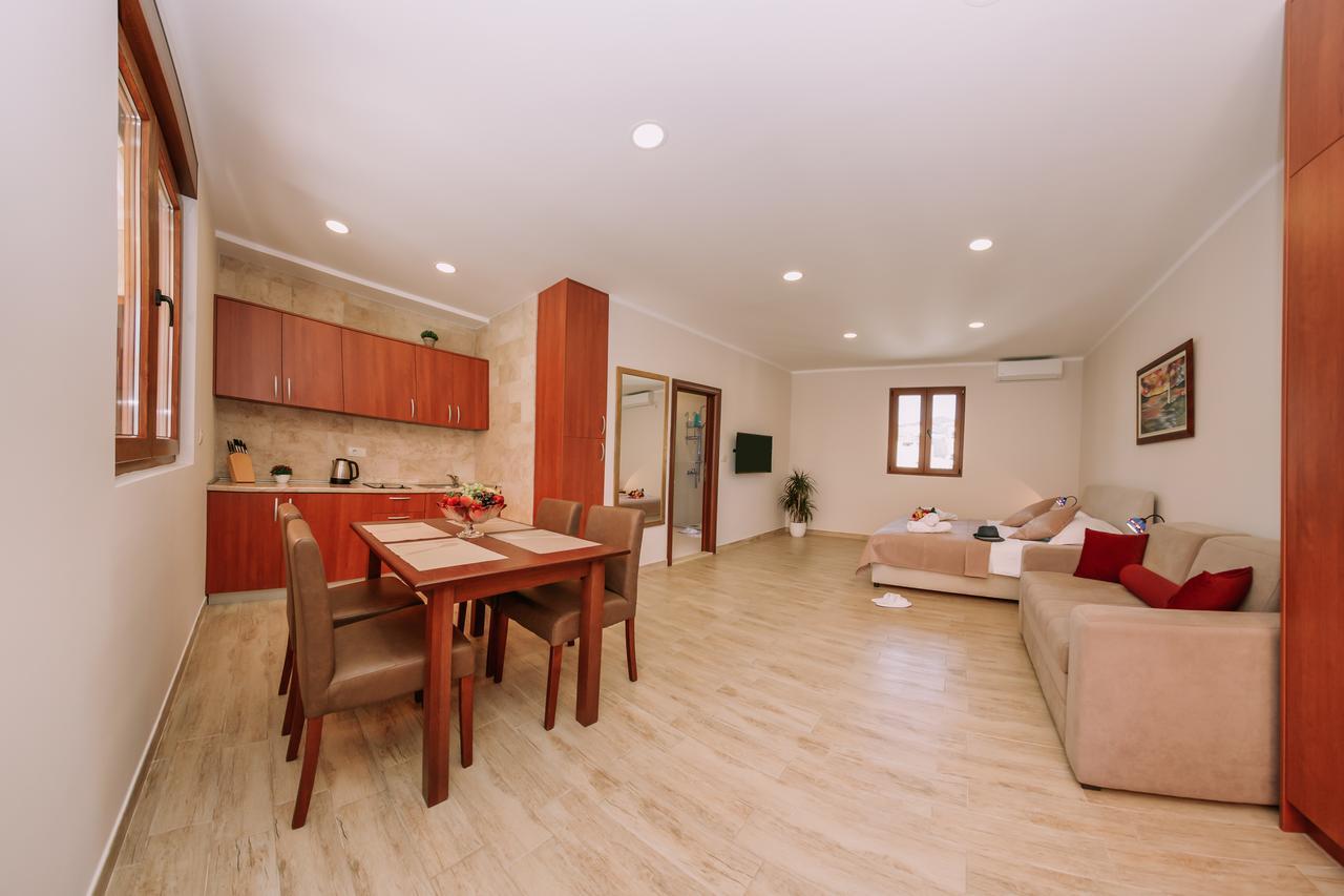 City Apartments Будва Екстериор снимка