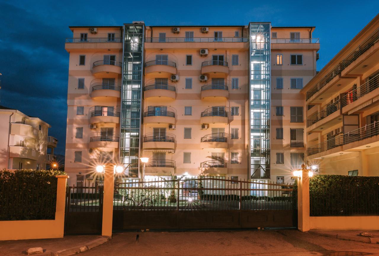 City Apartments Будва Екстериор снимка